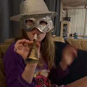 Meet your Posher, Devoni